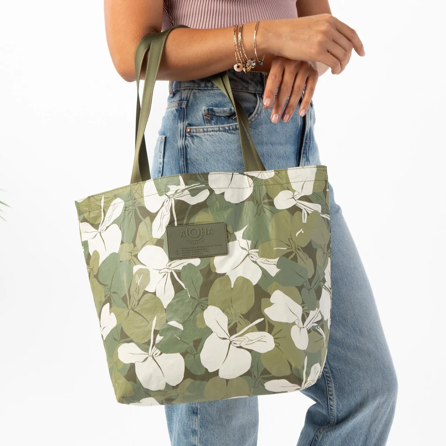 Aloha Collection Ginger Camo RVS Tote Bag-Scope/Olive