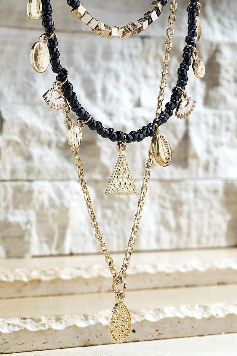 FMN153 Multi Charms Black