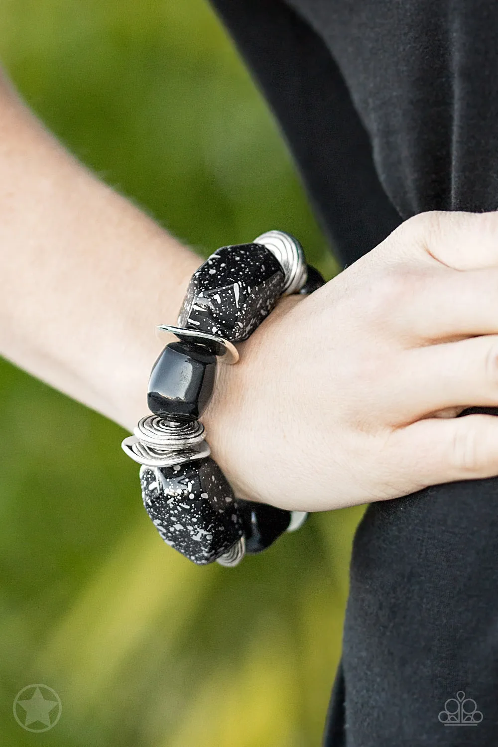 Glaze of Glory Black-Bracelet