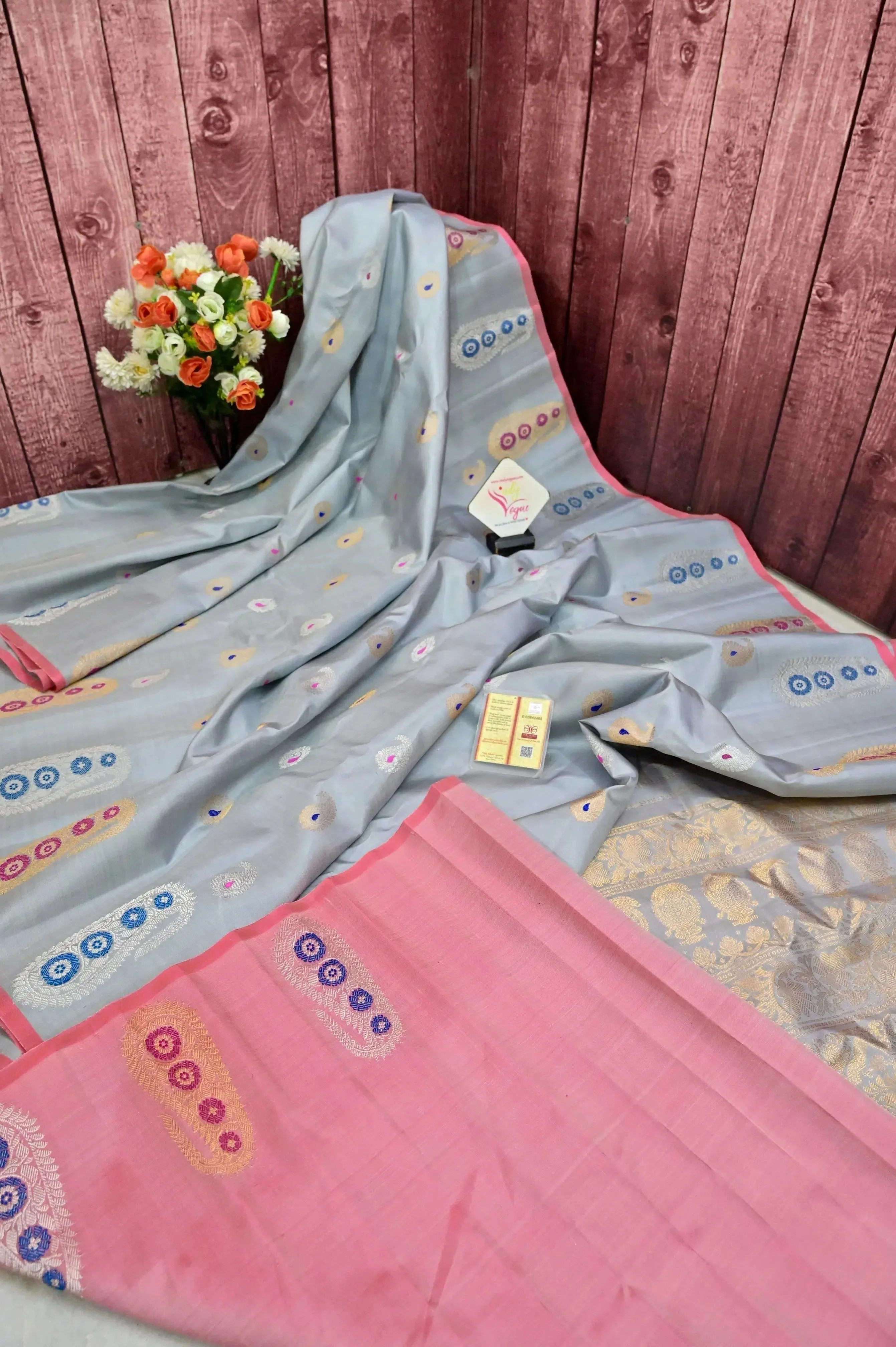 Greyish Blue Color Pure Gadwal Silk Saree with Golden and Silver Meenakari Butta