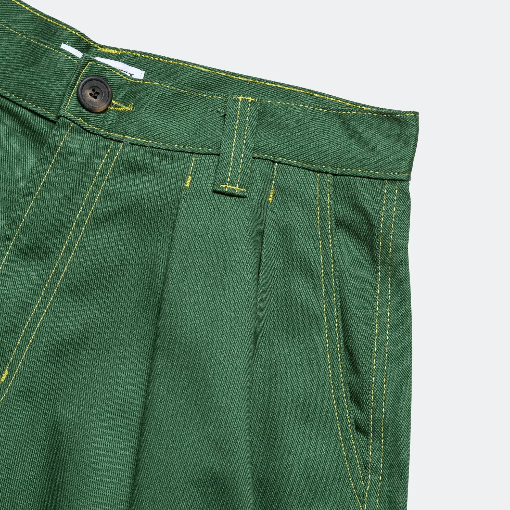 Pleated Oversized Shorts - Green/Lime