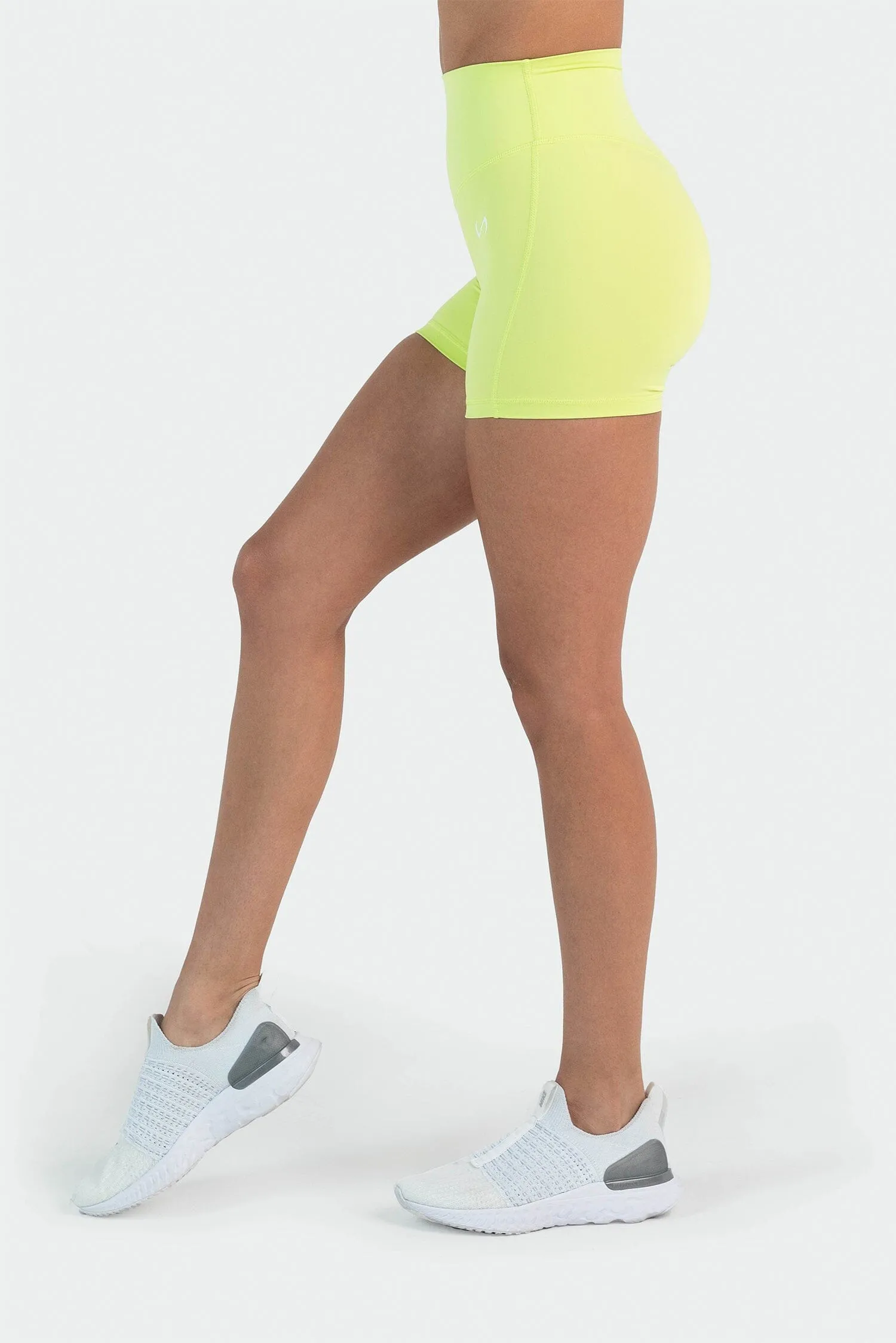 Tempo Glo  4 Inch Workout Shorts