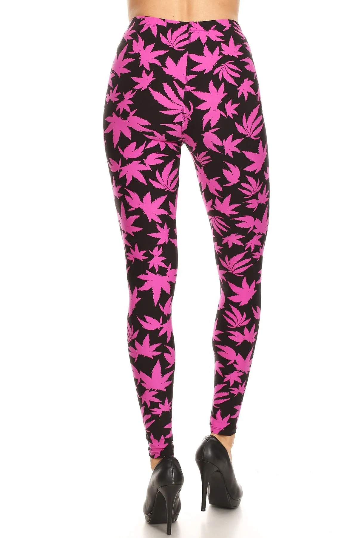 Women's Plus Allover Fuchsia Cannabis Leaf Plant Pattern Printed Leggings